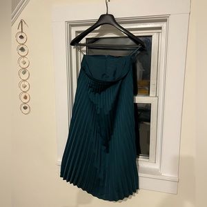 J Crew Green Accordion Skirt - Size 8